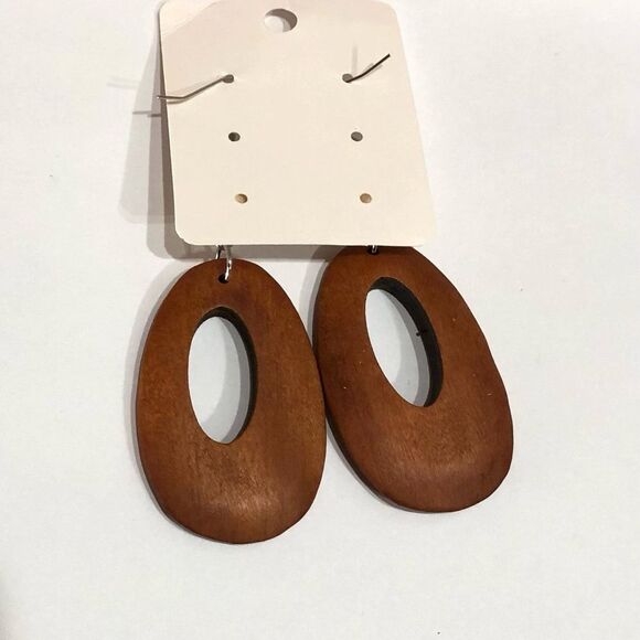 Boho Chic Beaded Wooden Hippie Hoop Dangle Earrings - 208 - Picture 8 of 8